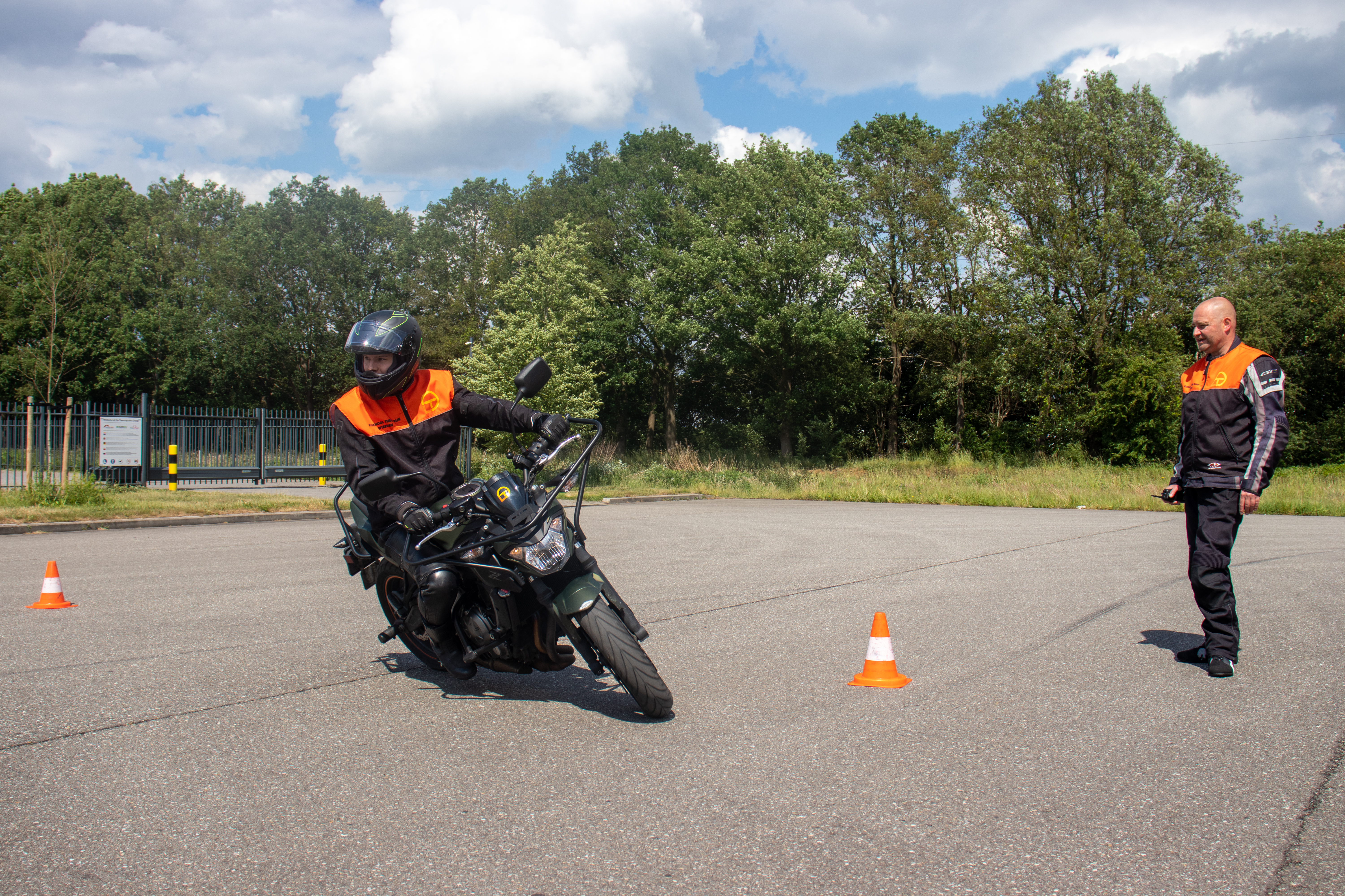 Motorrijles bij Rijschool Theo Dijk